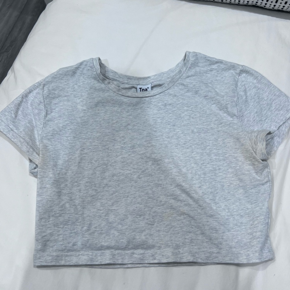 TNA Aritiza Crop Top Tee